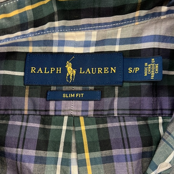 Ralph Lauren size small short sleeve button up - Picture 3 of 4